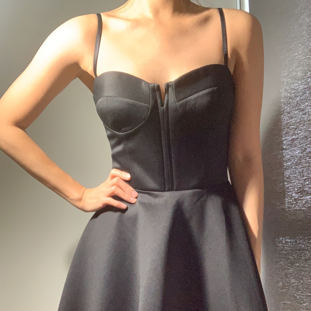 LBD - Picture 3 of 3